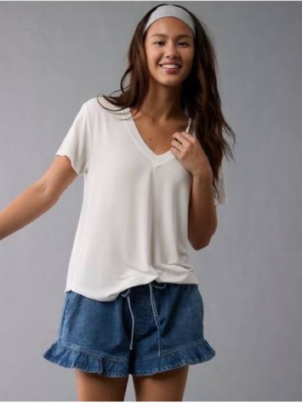 American Eagle Soft & Sexy V Neck Tee